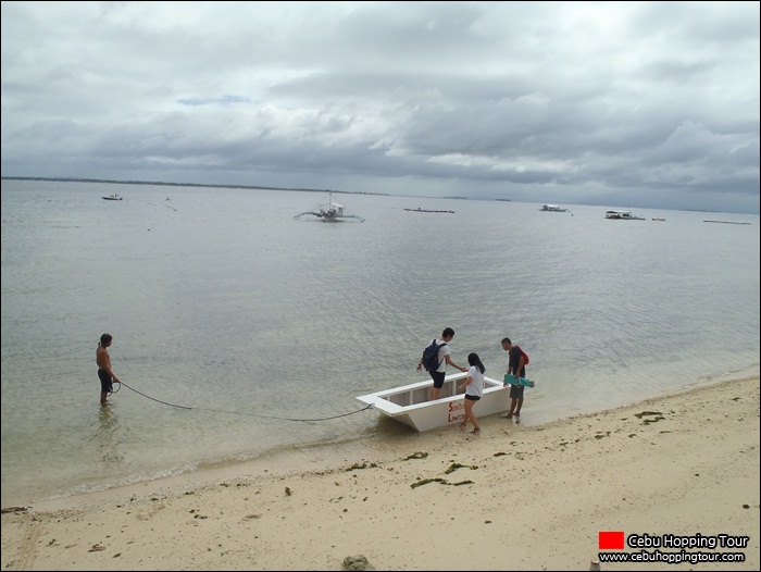 Cebu Nalusuan island hopping tour - 19 Dec 2012