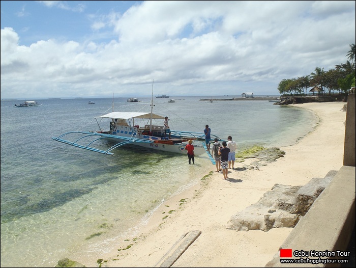 Cebu Nalusuan island hopping tour - 31 Jan 2013