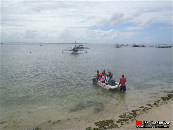 Cebu island hopping tour - 12 Feb 2013