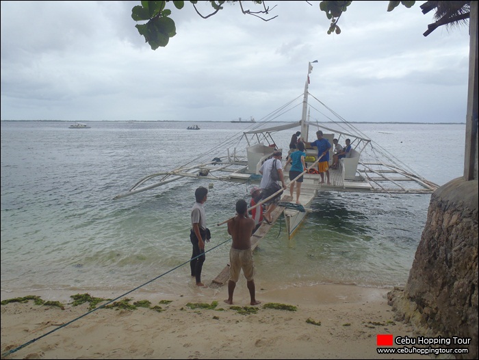 Cebu island hopping tour - 12 Feb 2013