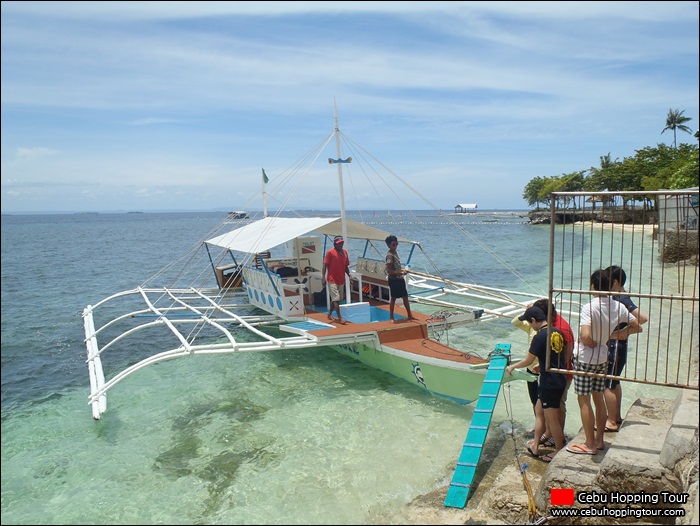 Cebu Olango, Nalusuan island hopping tour - 10 Apr 2013