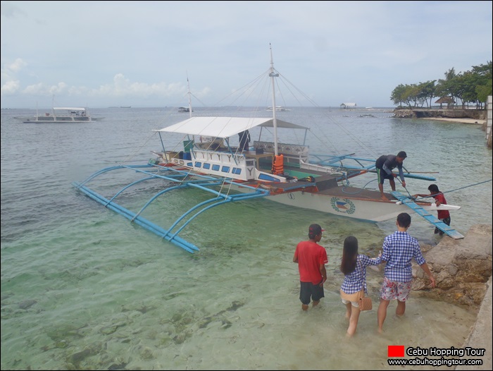 Cebu Nalusuan island hopping tour - 10 May 2013