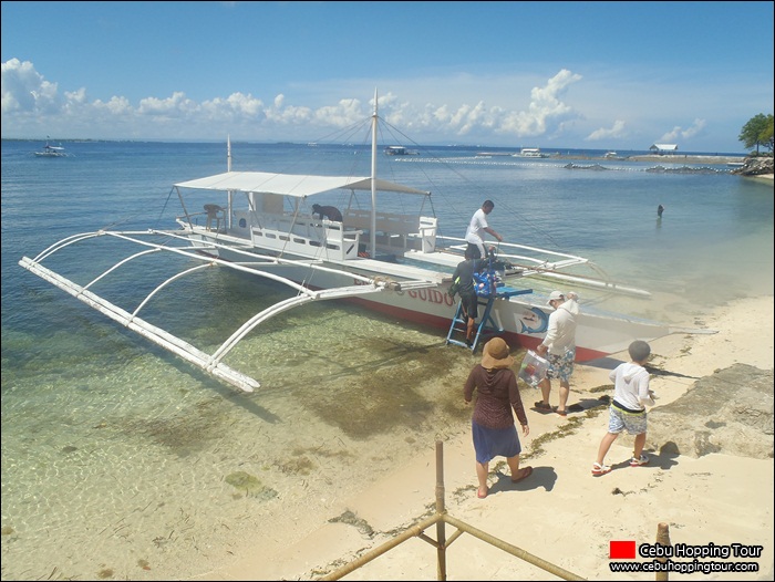 Cebu Nalusuan island hopping tour - 1 May 2013