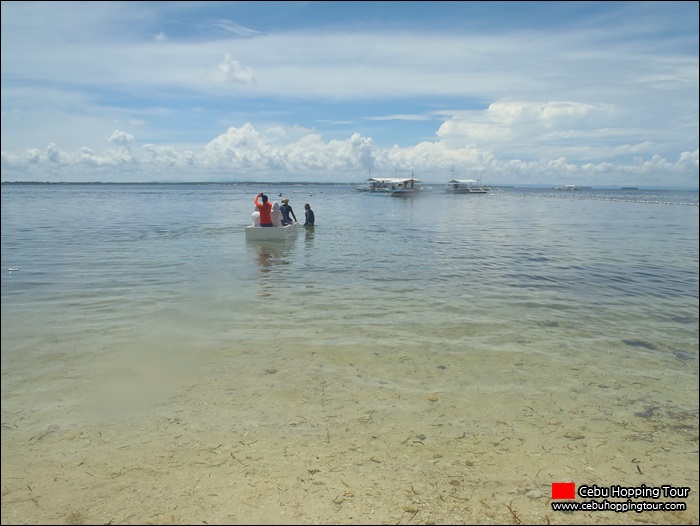 Cebu Nalusuan island hopping tour - 10 Sep 2013