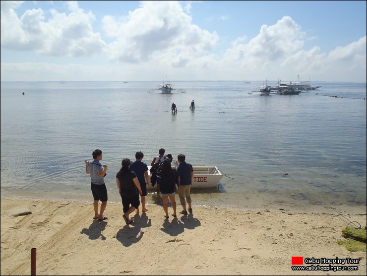 Cebu Hilutungan & Nalusuan island hopping tour - 3 Feb 2014