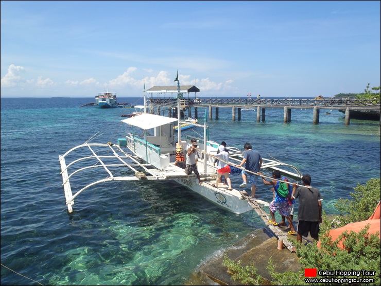 Cebu Nalusuan island hopping tour - 8 Aug 2014