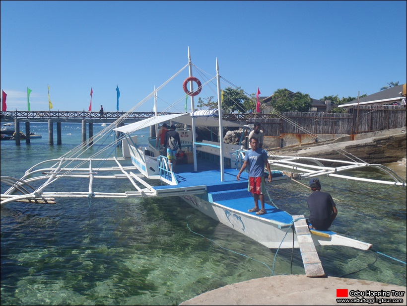 Cebu Nalusuan island hopping tour on 22 Feb 2016