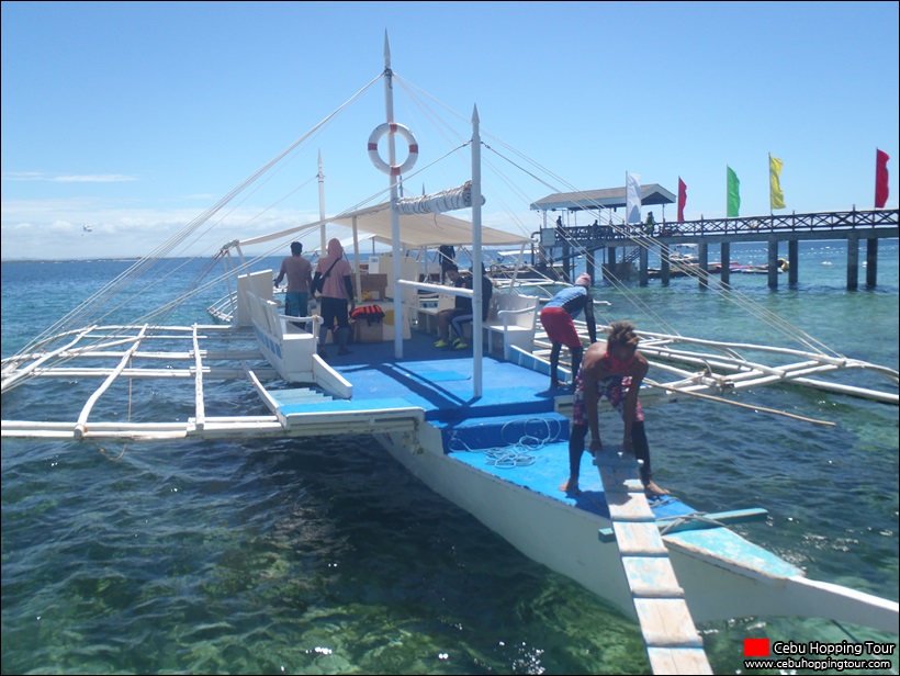 Cebu Nalusuan island hopping tour on 22 Feb 2016