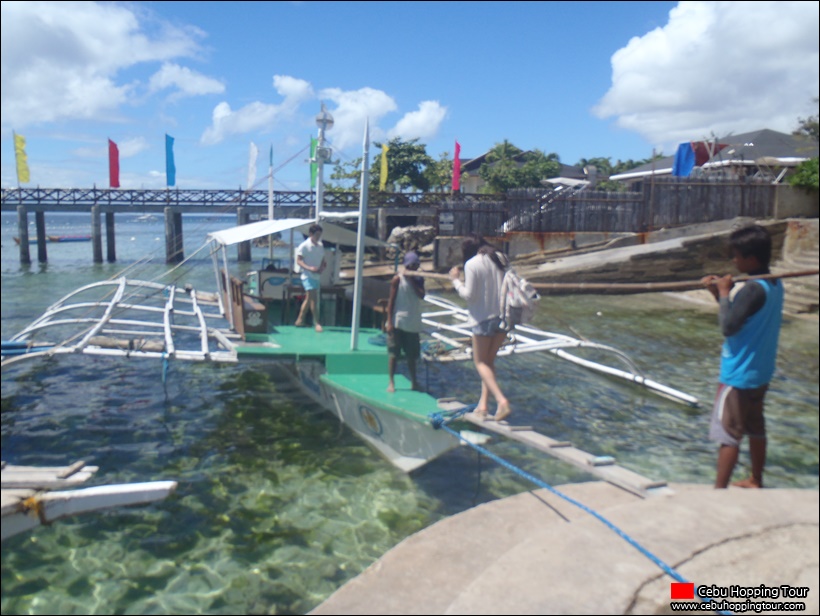 Cebu Nalusuan island hopping tour on 1 Mar 2016