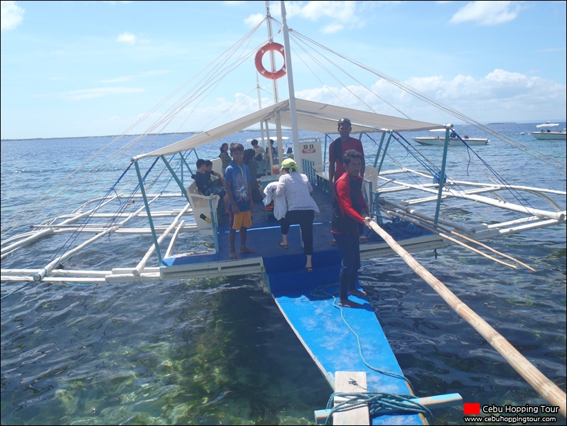 Cebu Hilutungan & Nalusuan island hopping tour on 29 Mar 2016